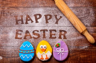 Biscotti di Pasqua: 5 disegni per le forme fai da te e le idee per le decorazioni
