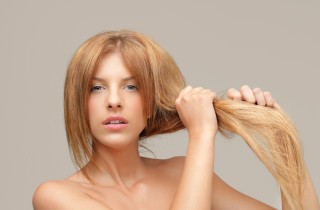 Capelli spenti: 3 rimedi per ravvivarli e avere una chioma lucente
