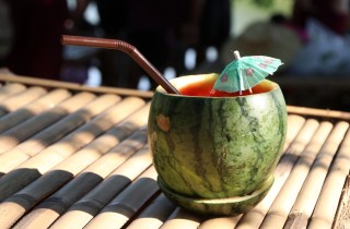 Anguria ripiena di vodka per l'estate: come si prepara