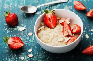 Come si fa il porridge caldo e freddo