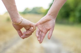 6 motivi per non fidanzarsi con un compagno di classe