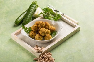 Polpette di ceci e zucchine, come farle con o senza uova