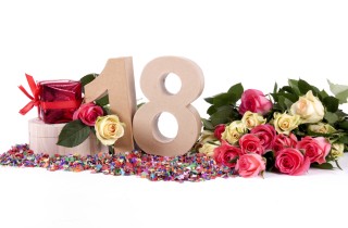 Centrotavola 18 anni: 5 idee fai da te