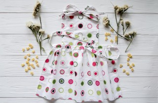 Come fare un grembiule da cucina con facilità