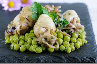 Come cucinare le seppie congelate con piselli
