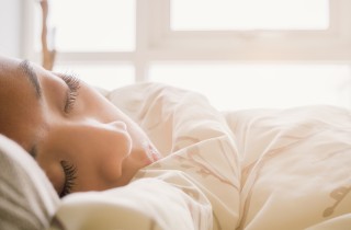 Come dormire otto ore per riposare bene: i consigli