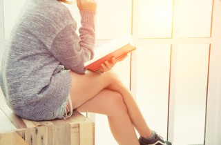 Sei bella. La famosa poesia è di Alda Merini?