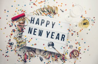 Auguri di Capodanno: le frasi d'autore per augurare buon anno nuovo