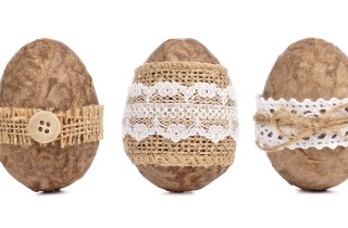 Uova di Pasqua shabby chic: come farle con il decoupage