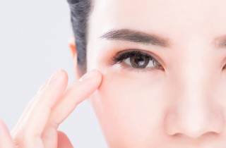 Come puoi curare le tue palpebre secche a casa