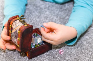 Caccia al tesoro in casa: le idee divertenti