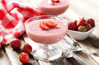 Mousse alle fragole light con la ricetta leggerissima