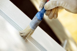 Come rinnovare le porte di legno interne senza smontarle