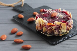 Come decorare una torta al cioccolato: 7 idee wow per le decorazioni