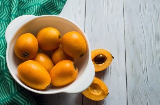 Calorie delle nespole: le proprietà e i valori nutrizionali