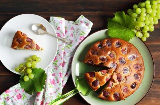 Torta all'uva: come si fa classica o senza glutine