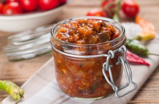 Antipasto piemontese: come si fa in casa questa conserva della tradizione