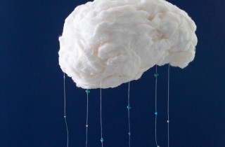 Decorazione fai da te a forma di nuvola: tutorial e spiegazioni