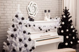 Come addobbare l'albero di Natale nero: 9 idee eleganti