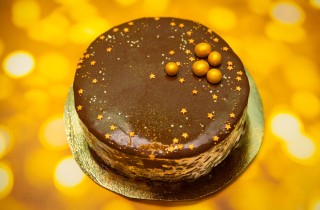 Torte di Capodanno decorate con il cioccolato: 9 idee per le decorazioni