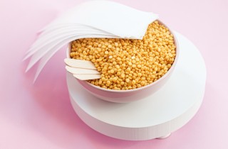 Ceretta brasiliana: dove comprarla e quali kit scegliere