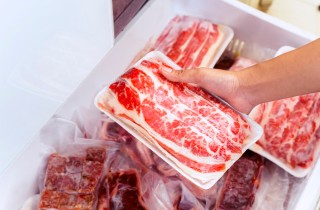 8 motivi per non mangiare carne in difesa dell'ambiente