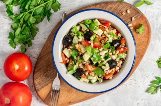 Orzo perlato in insalata fredda: come fare questo primo estivo