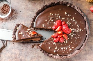 Pasta frolla al cacao: la ricetta per crostate golose