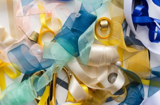 Come fare una rosa di stoffa in 2 minuti e 10 passaggi