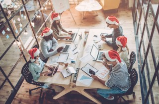 Come rientrare al lavoro dopo le vacanze natalizie: 5 trucchi