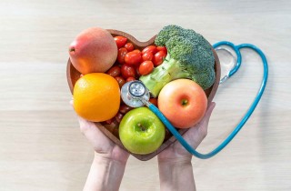 Dieta per il colesterolo alto: cosa mangiare e cosa evitare