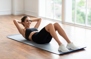 Esercizi per pancia piatta: ecco quali fare