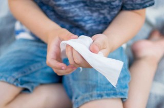 Dove si buttano le salviettine umidificate