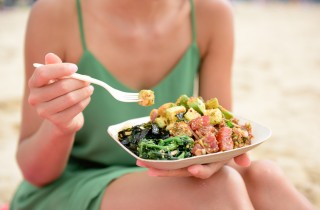 Sicurezza alimentare: come si consumano pasti fuori casa quando fa caldo