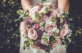 Lancio del bouquet, da dove nasce la tradizione