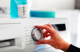 Quando conviene mettere la lavatrice per risparmiare