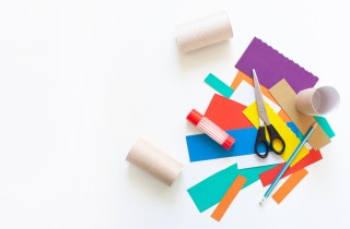 Come fare un fiocco di neve con i rotoli di carta igienica: il tutorial facile