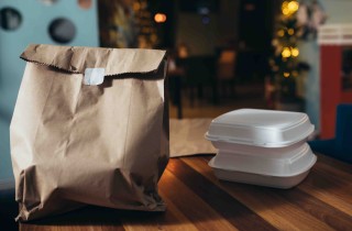 Cibo d'asporto a Natale e Capodanno: 10 consigli per ordini perfetti