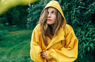 Come vestirsi quando piove e fa freddo