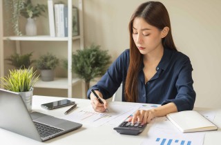 Avere la partita IVA e un contratto dipendente è possibile?