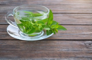 Tisane per sgonfiare le gambe e ridure la ritenzione