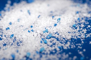 Microplastiche in lavatrice: come ridurle con 4 rimedi