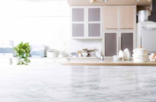 Perché il marmo ingiallisce