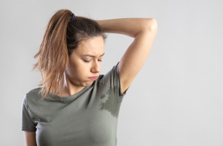 Perché il mio sudore sa di cipolla: cause principali