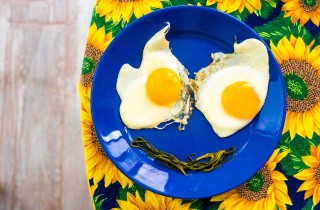 Come preparare le uova al tegamino