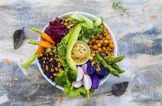 Cos'è e come si prepara la Buddha Bowl