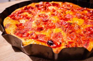 La ricetta tradizionale della focaccia barese