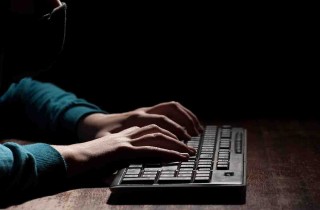 Come difendersi dalle truffe online, su internet e sui social