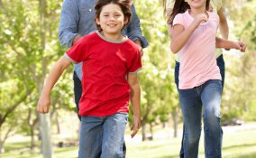 bambino, giocare, educare, figli, consigli, famiglia, regole, creatività, stimoli, esempi, genitori, educazione, mamma, papà, donne, donna, spunti, idee, bambini, figlio