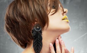 bellezza capelli taglio corto tendenze moda look romantico aggressivo punk donne donna